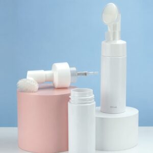 FLACON MOUSSEUR BLANC AVEC BROSSE 150ML